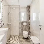 아파트 Sunny 4**** Luxury Apart With Garden In Center 트로기르