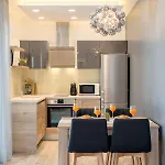 Sunny 4**** Luxury Apart With Garden In Center 아파트