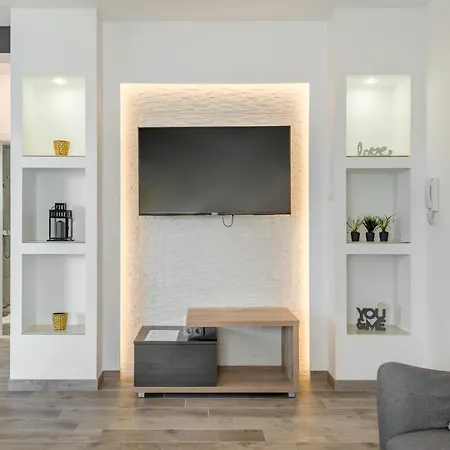 Apartamento Sunny 4**** Luxury Apart With Garden In Center