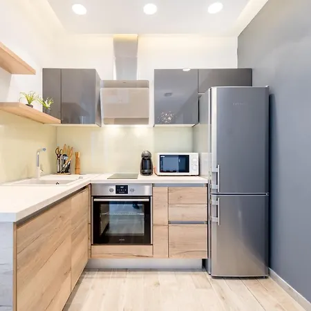 Sunny 4**** Luxury Apart With Garden In Center